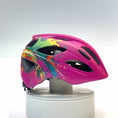 Carica e riproduci il video nel visualizzatore della galleria, Crazy Safety Kids’ Bicycle Helmet Featuring a Powerful Rechargeable Rear Light, Perfect for Children Aged 6 to 12 Years